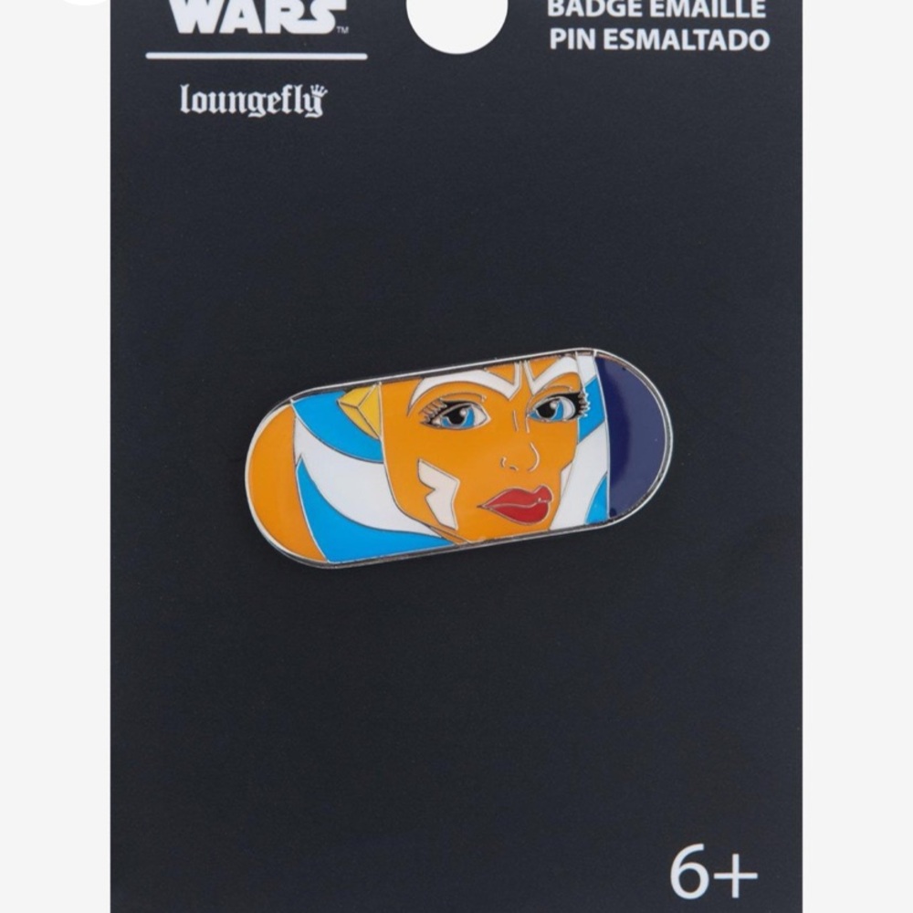Loungefly Star Wars Ahsoka Oval Enamel Pin Boxlunch Exclusive Disney